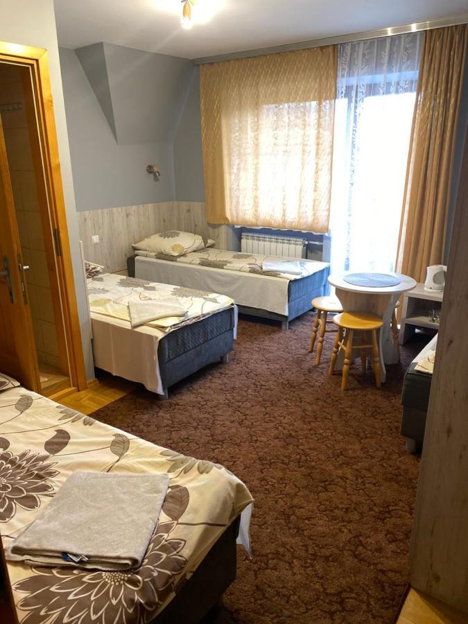 Pokoje Goscinne Madzia Poronin Exterior foto