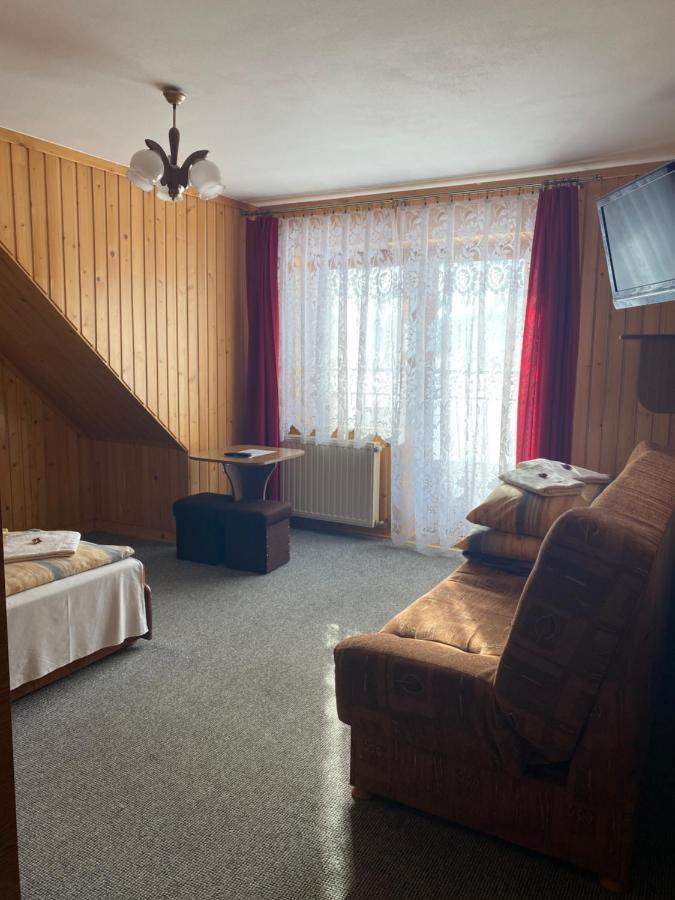 Pokoje Goscinne Madzia Poronin Exterior foto