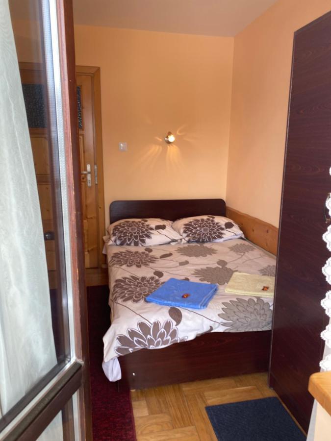Pokoje Goscinne Madzia Poronin Exterior foto